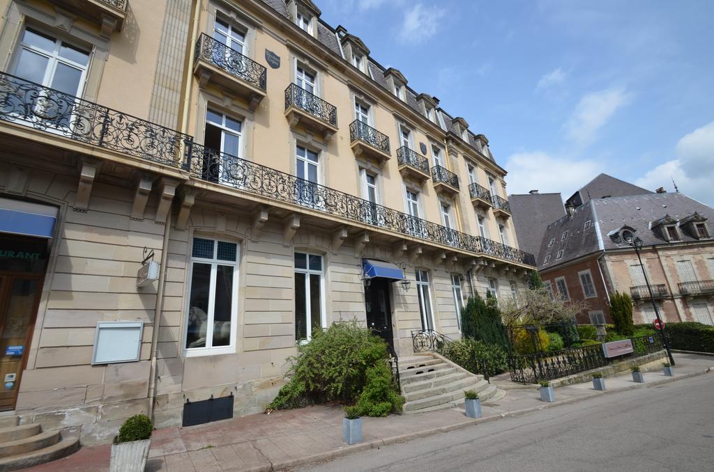 L'Empereur, Sa Femme Et Le Petit Prince Plombières-les-Bains Exterior foto